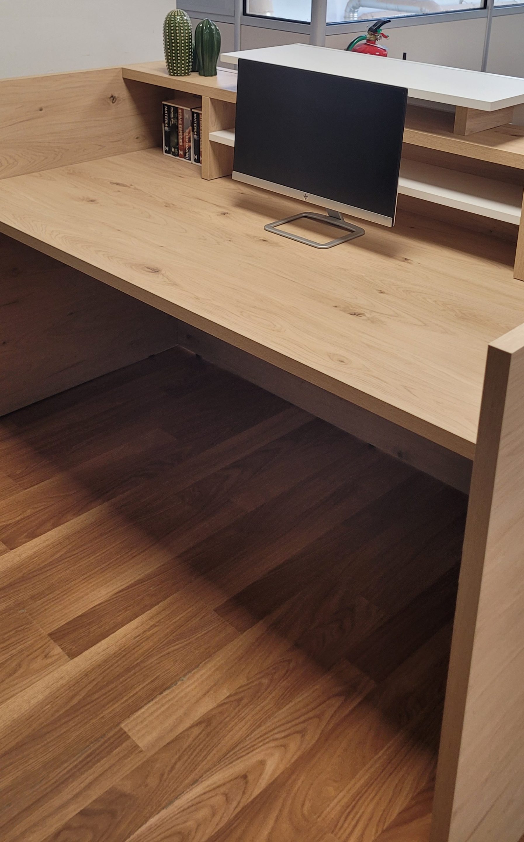 Mostrador OMEGA CARYA WOOD - Imagen 3